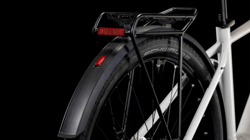 Vélo de Voyage Électrique Cube Touring Hybrid One 625 Shimano Cues 2025 Vélo de Voyage Électrique Cube Touring Hybrid One 625 Shimano Cues 2025