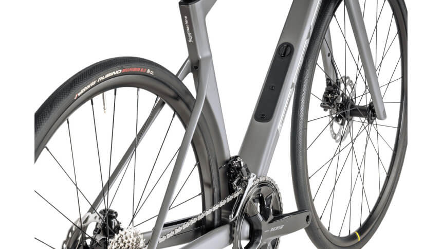 Vélo de route BMC Roadmachine Five Shimano 105 2024 Vélo de route BMC Roadmachine Five Shimano 105 2024