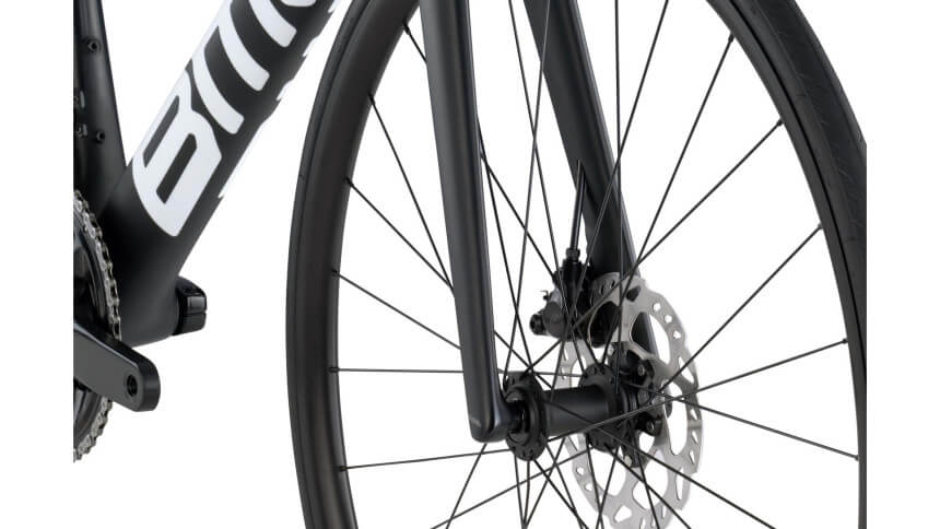 Vélo de route BMC Teammachine SLR Five Shimano 105 2024 Vélo de route BMC Teammachine SLR Five Shimano 105 2024